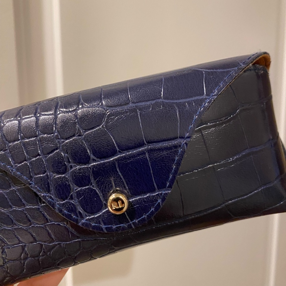 Ralph Lauren sunglass case - Picture 2 of 3